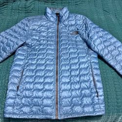 North face Men’s Thermo Ball jacket 