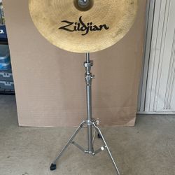 Pearl Boom Stand w/Zildjian China Crash Cymbal