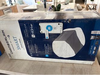 Chamberlain 3/4 HP garage door opener