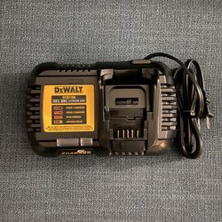 DEWALT FLEXVOLT FAST CHARGER  Battery  DRILL