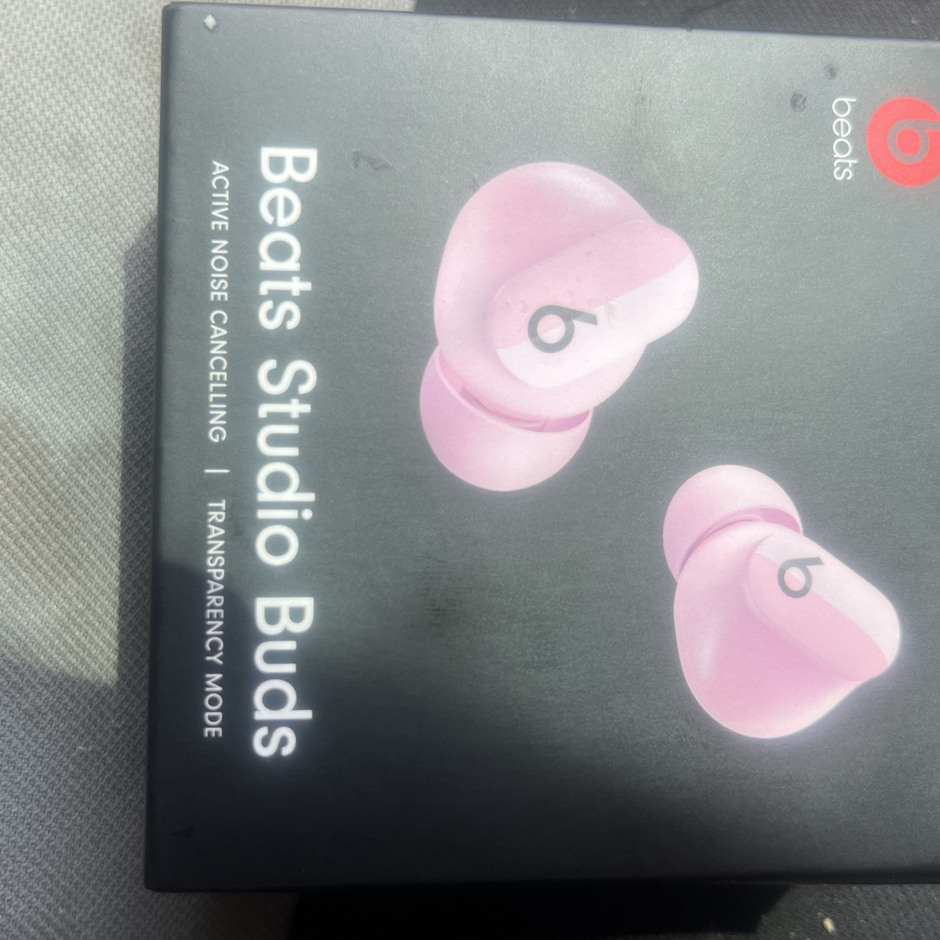 Beats Studio Buds 
