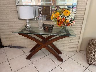 2 Accent Tables
