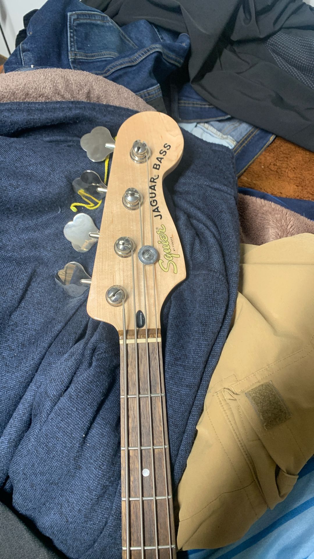 Fender Squire Jaguar Electric Bass
