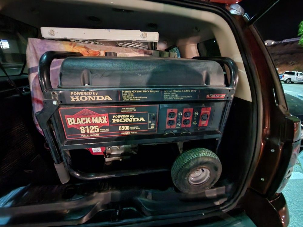 Honda Black Max 8125 GENERATOR