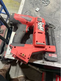 Milwuakee Narrow Crown Stapler