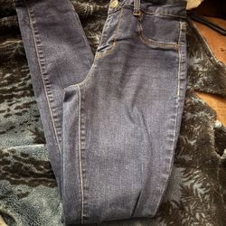 Maurice’s Jeans Size Small 