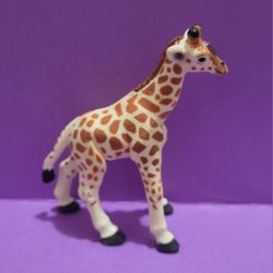 Safari Ltd. 1995 Baby Giraffe Calf Animal Figure 3" Tall.