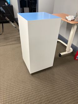 Pedestal