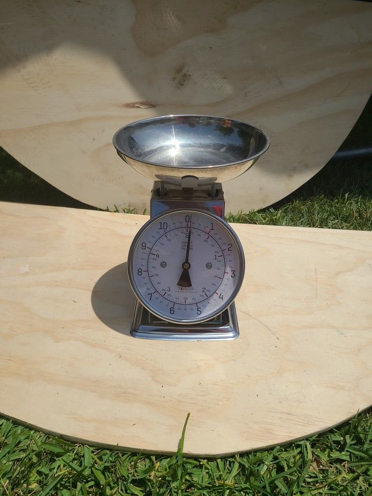 TAYLOR KITCHEN SCALE