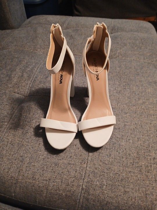 Women's Fashionnova Heels