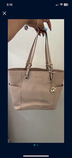 Michael Kors Blush Purse!!
