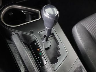 2016 Toyota RAV4 Thumbnail