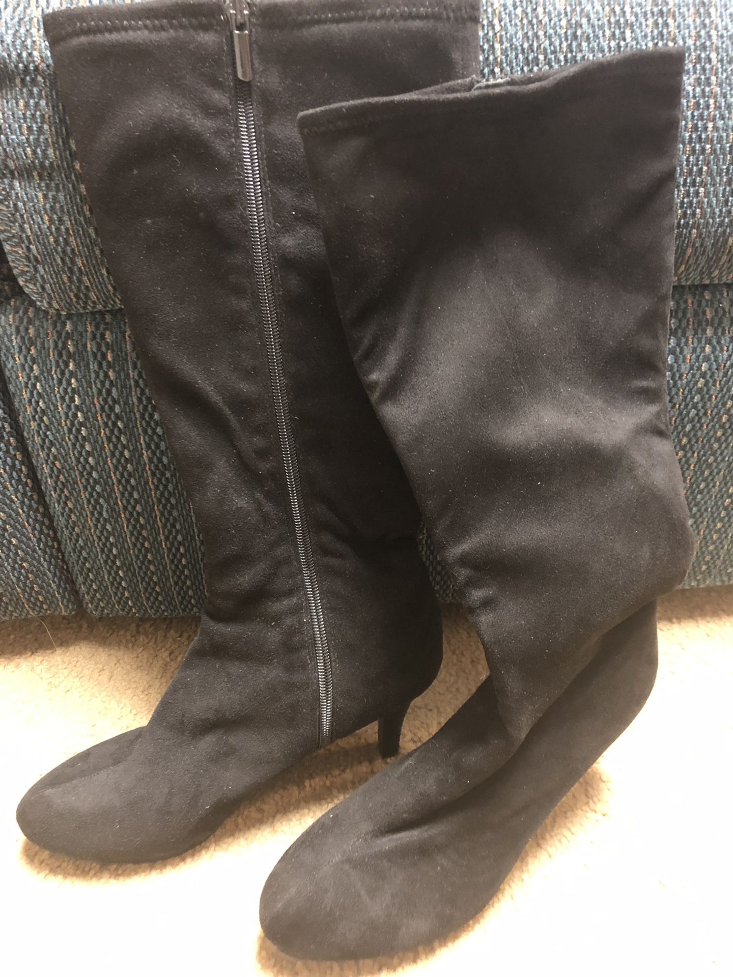 Heels boots