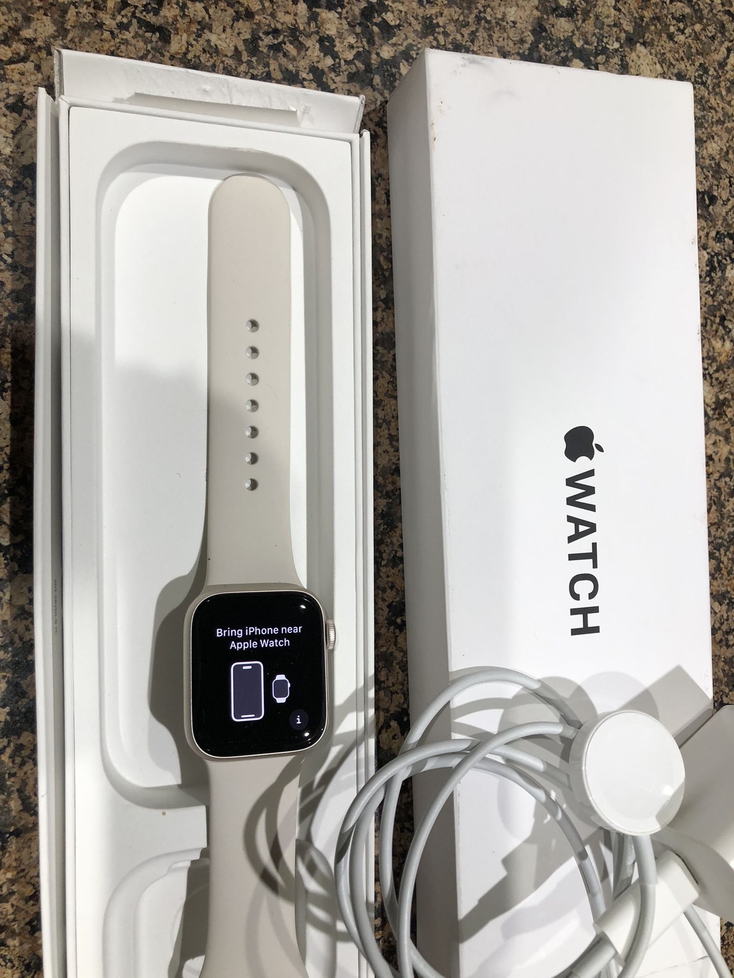 Apple Watch (+ Band ) SE 2nd Generation