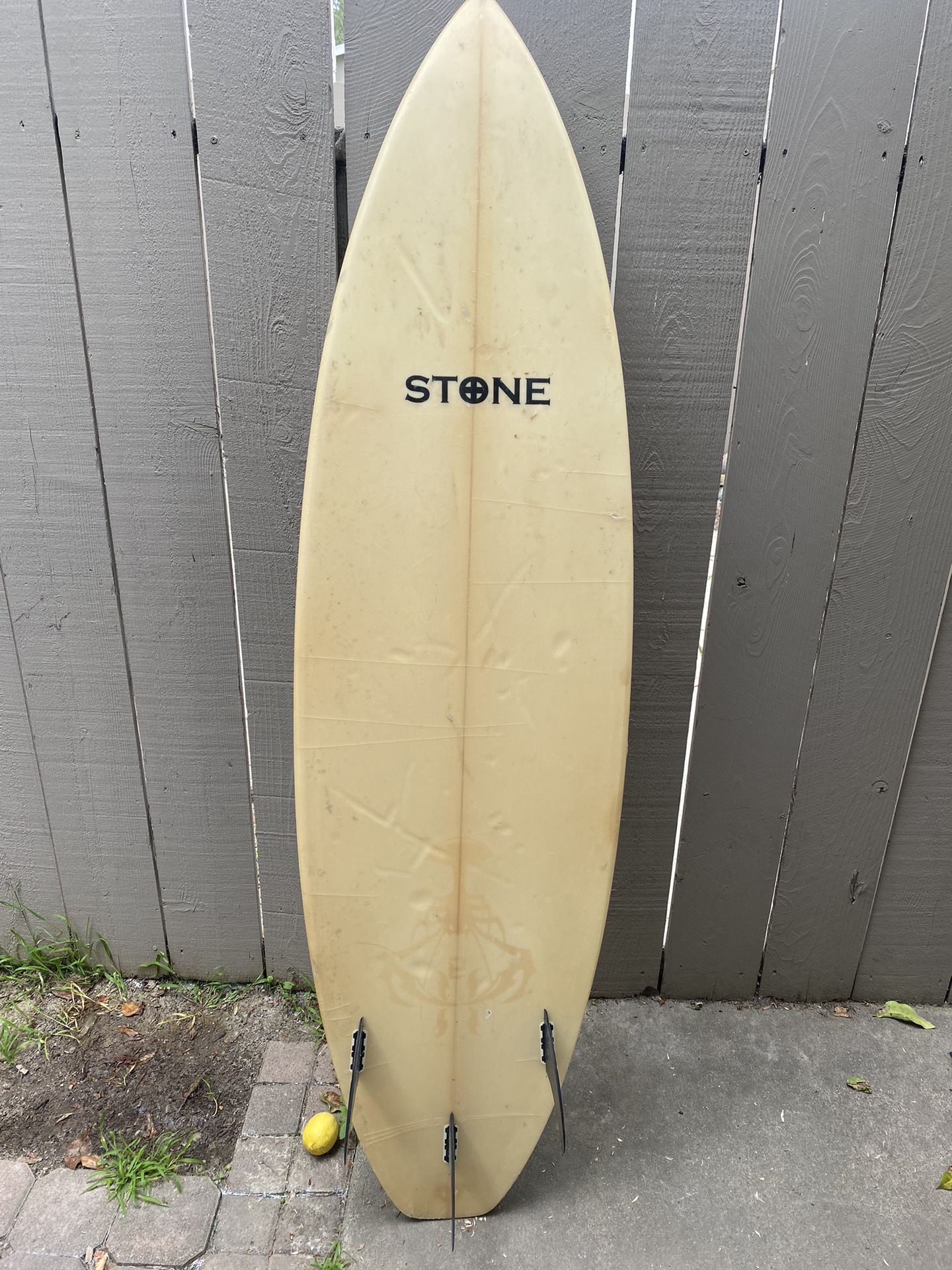 Surfboard Stone 6’0