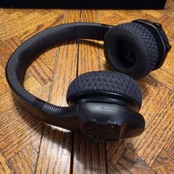 JBL Under Armour Sport On Ear Headphones - Black