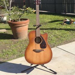 Yamaha Guitar 