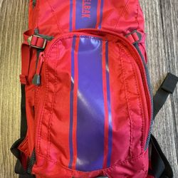 NWOT Camelbak mini mule hydration kids backpack 1.5 liter/ 50oz NWOT
