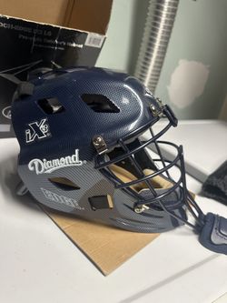Catchers Mask Diamond iX3 Size 7 1/8 - 7 1/2