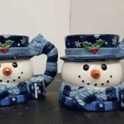 2 snowman mugs