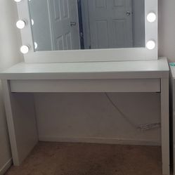 Ikea Vanity Desk And Vanity Mirror