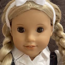 Julie American Girl Doll