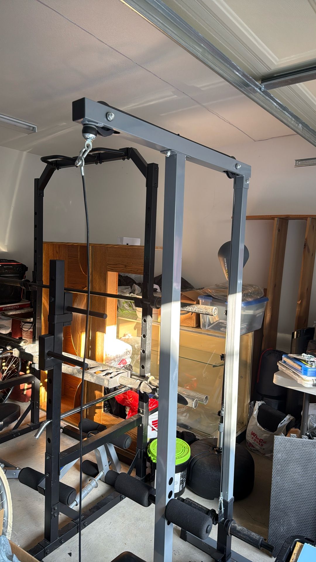 Lat Pulldown/Row Machine