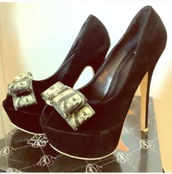 Women’s Shoes