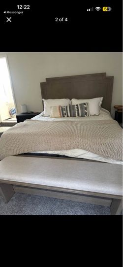 Living spaces cali king bed