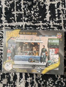 (Unopened ) Marlyn Monroe & Elvis Presley 1000 piece Jigsaw Puzzle Legends Of The Silver Screen