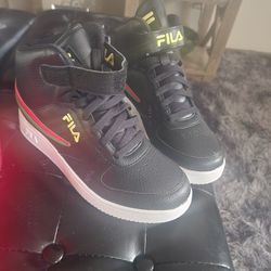 Fila Size 7 Men