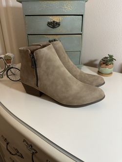 New Booties Size 9