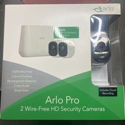 Arlo Pro 2 Camera Set & Base Station Complete In Box With Accessories 100% Wireless Battery Operated 