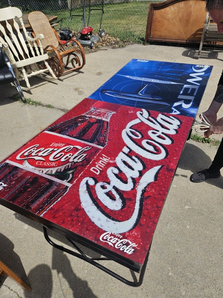 Beer Pong Table