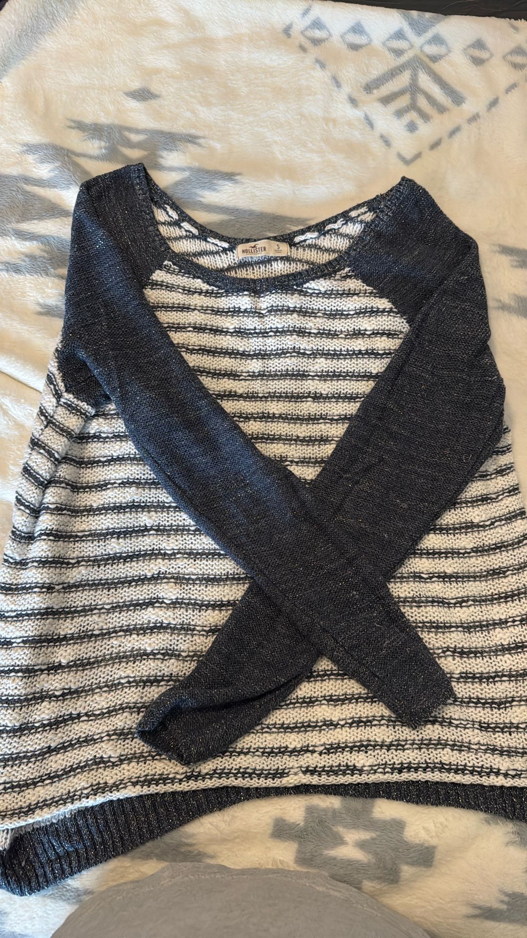 Hollister Light Weight Sweater