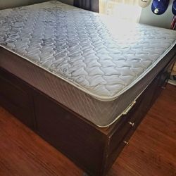 Bed Frame Queen 