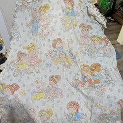 Cabbage Patch Kids Curtains And Pillow Case 