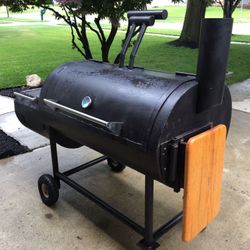Barrel Type Smoker/grill