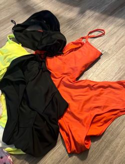 Free  Bathing suits