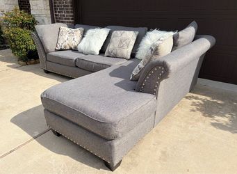 Gray Fabric Sectional Sofa with Chaise