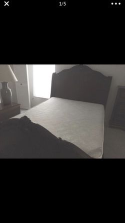 Queen Sleigh solid Wood Bedroom Set by Pulaski