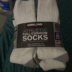 8 Pair Man Socks 