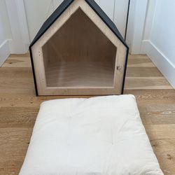 Dog house. Farmhouse dog create custome design and made in Ukraine.