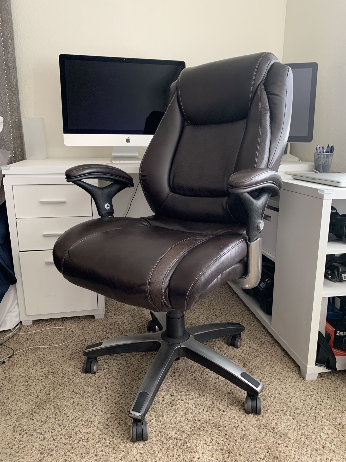 Executive Office Chair