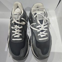 Balenciaga Sneakers Size 9  