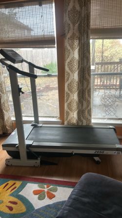 Space Saver 2650 Treadmill