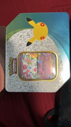 Pokémon TCG Sylveon ex Tin – 30th Anniversary