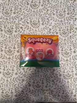 Squeezys and needos