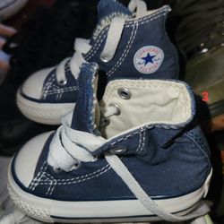 Converse Baby Sneakers 3C