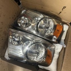 04-08 Ford F-150 Headlights